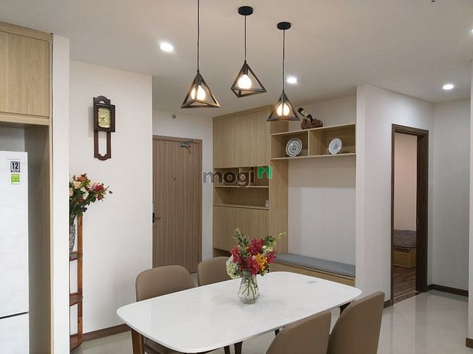 Hình ảnh GĐ cho thuê gấp căn 2PN Full NT ở Hà ĐÔ Centrosa quận 10, Bao PQL