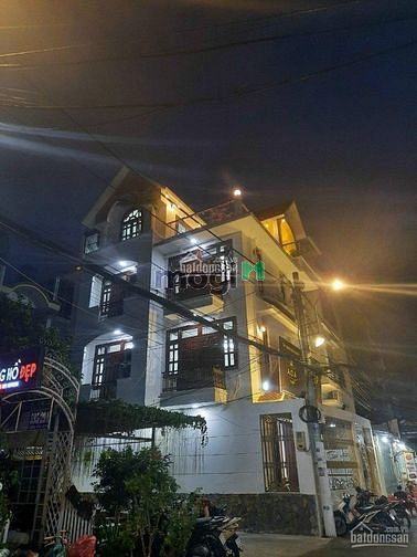 Hình ảnh Cho thuê nhà dạng biệt thự: 42E Nguyễn Minh Hoàng, P12, Q Tân Bình