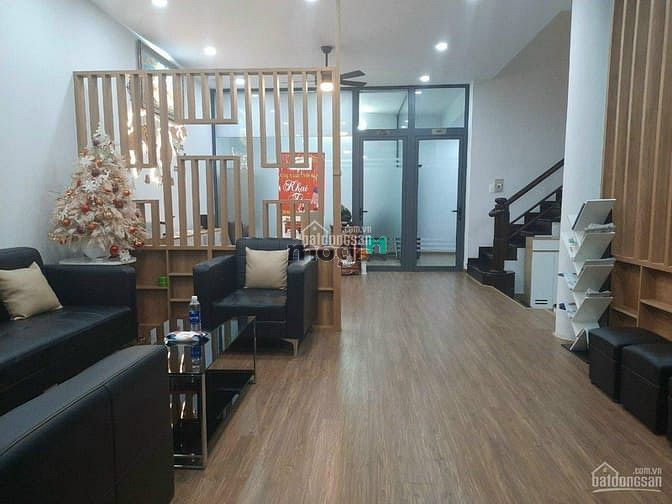 Hình ảnh Cho thuê nhà dạng biệt thự: 42E Nguyễn Minh Hoàng, P12, Q Tân Bình