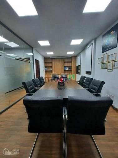 Hình ảnh Cho thuê nhà dạng biệt thự: 42E Nguyễn Minh Hoàng, P12, Q Tân Bình