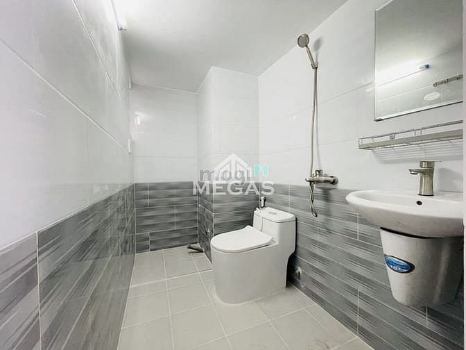 Hình ảnh Phòng mới xây quận Tân Phú - Tân Bình có máy lạnh hoặc ban công riêng