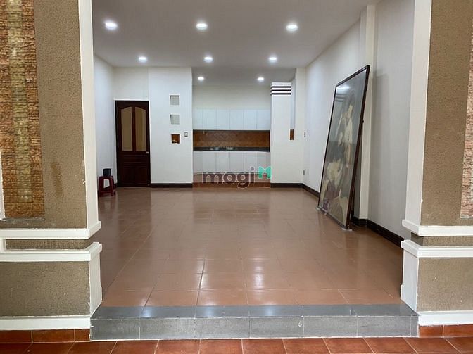 Hình ảnh Bán Biệt Thự Lạc Long Quân, P,5 , Q,11
