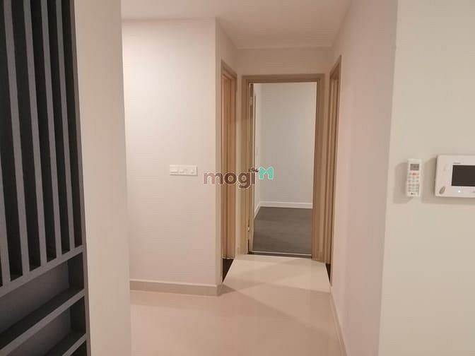 Hình ảnh Căn nội thất cơ bản, nhà mới 2PN-2WC, 70m2, view Nam Botanica Premier
