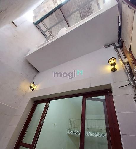 Hình ảnh Nhà Khâm Thiên, 31m2, 3 tầng, ở ngay, 2.25 tỷ