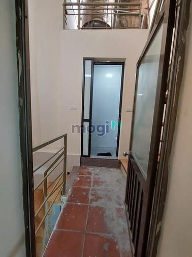 Hình ảnh Nhà Khâm Thiên, 31m2, 3 tầng, ở ngay, 2.25 tỷ
