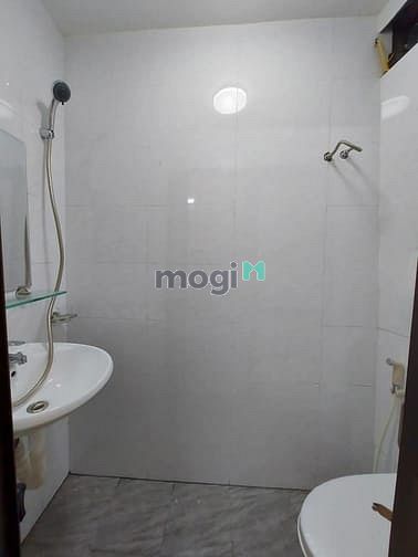 Hình ảnh Nhà Khâm Thiên, 31m2, 3 tầng, ở ngay, 2.25 tỷ