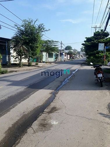Hình ảnh Bán Lô Đất Mặt Tiền Đường Nguyễn Xiển,DT 150m2, P.LTM,Q9