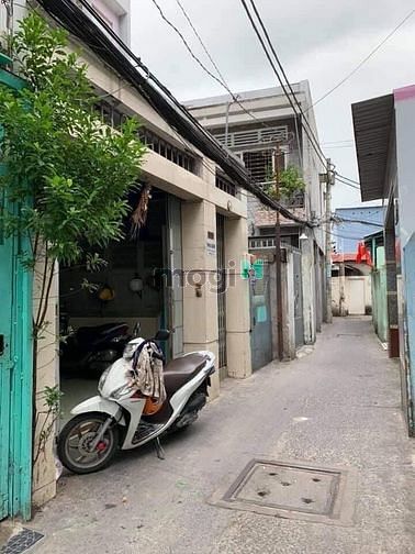 Hình ảnh Bán Nhà Hẻm Đoàn Văn Bơ Phường 16, Quận 4, 4 Tỷ 5, 204m2, 4 Tầng lầu.