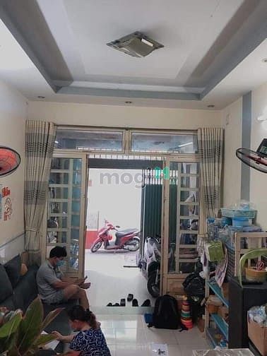 Hình ảnh Bán Nhà Hẻm Đoàn Văn Bơ Phường 16, Quận 4, 4 Tỷ 5, 204m2, 4 Tầng lầu.