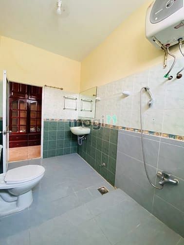 Hình ảnh Phòng 40m2, thoáng mát, full NT, có ban công lớn