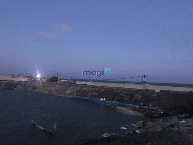 Hình ảnh đất MẶT TIỀN view biển dt 2 HECTA GIÁ 16 TỶ