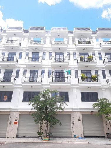 Hình ảnh Bán nhà phố cao cấp 4 tầng liền kề Gò Vấp