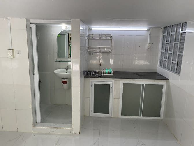 Hình ảnh Cho thuê Kiosk 2 tầng lớn Gò Vấp
