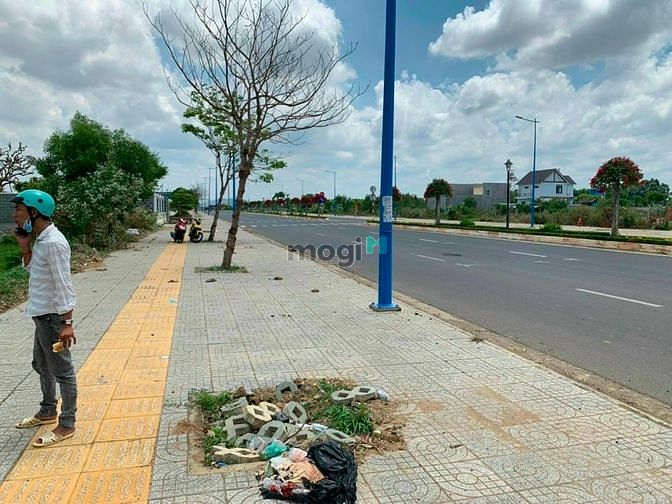 Hình ảnh MT đường 3 tháng 2 tổng diện tích 2099m2 tc 480m giá 22 tỷ