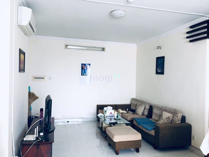 Hình ảnh Chính Chủ cho thuê 2PN CENTRAL GARDEN - Q1 GIÁ 12TR