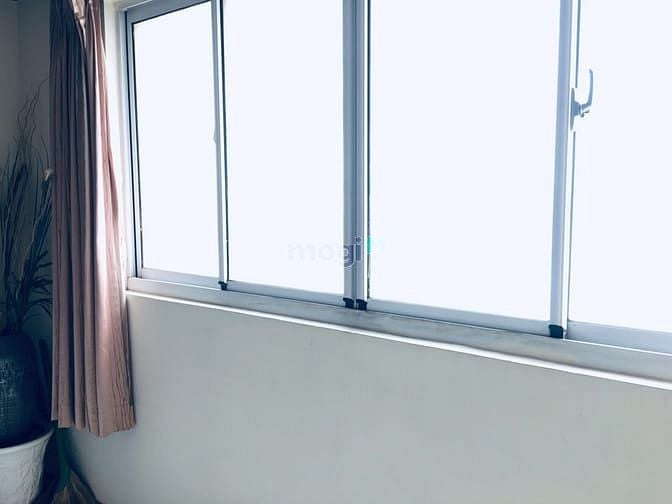 Hình ảnh Chính Chủ cho thuê 2PN CENTRAL GARDEN - Q1 GIÁ 12TR