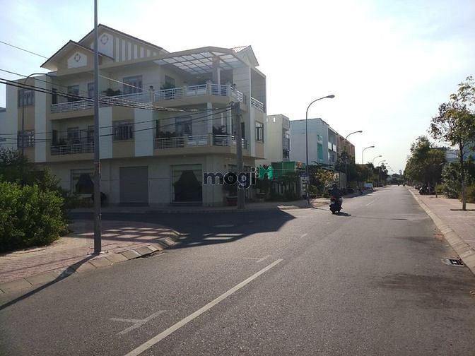 Hình ảnh Bán đất xây biệt thự nhà xưởng, đất thổ cư, khu Bình Tân Bình Chánh