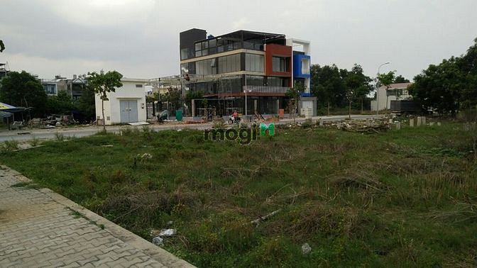 Hình ảnh Bán đất xây biệt thự nhà xưởng, đất thổ cư, khu Bình Tân Bình Chánh