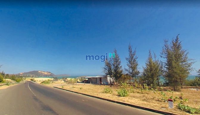 Hình ảnh Đất Biển xã Hòa Thắng, có 400m2 Thổ, Mặt Biển, View Apec.