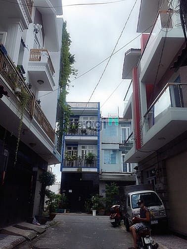 Hình ảnh Bán căn góc 7x10 full nội thất , gần Aeon tân phú