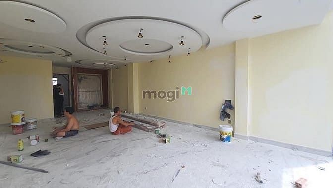 Hình ảnh Siêu phẩm Mặt Tiền Q1 - Nguyễn Văn Cừ, ngang gần 5m , kc 7 tầng, 36ty