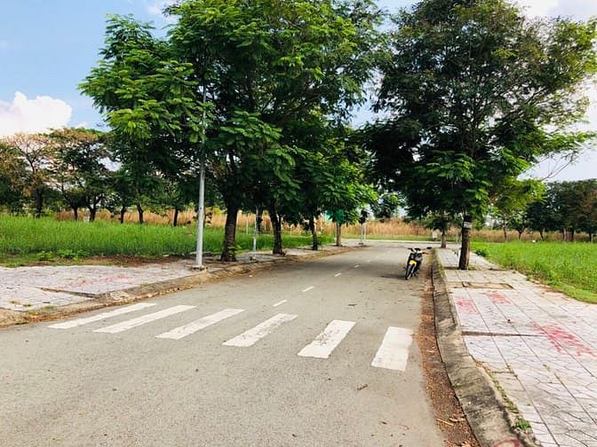 Hình ảnh Đất biệt thự khu ĐH mở tam đa Dt:255m2 - kề sông đường 12m
