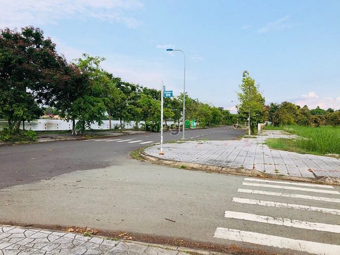 Hình ảnh Đất biệt thự khu ĐH mở tam đa Dt:255m2 - kề sông đường 12m