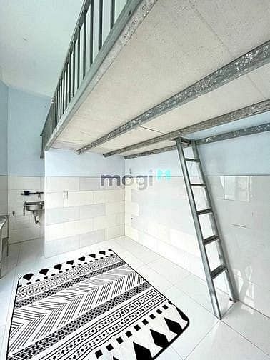 Hình ảnh Phòng trọ có gác giá siêu rẻ ngay trung tâm Lê Văn Sỹ - Tân Bình