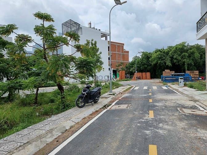 Hình ảnh Chính chủ bán gấp lô đất đẹp , hẻm 85 Bình Thành, 52m2, giá: 3.3 tỷ.