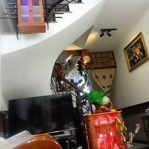 Hình ảnh Bán nhà hẻm xe hơi 197 Cao Đạt, Phường 1, Quận 5