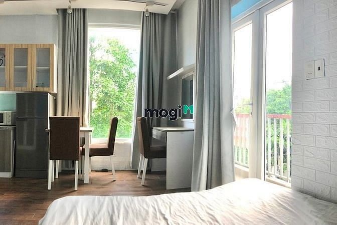 Hình ảnh Phòng Sân Bay Full nội thất Đ. Đống Đa, Tân Bình có cửa sổ, ban công