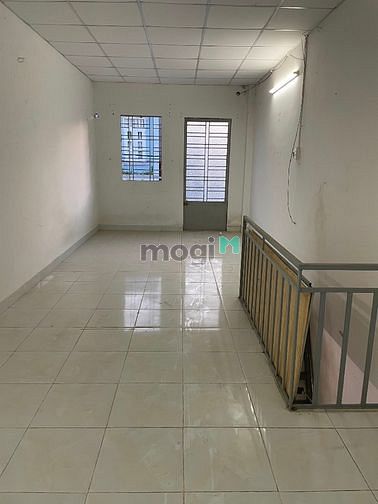 Hình ảnh Phòng trọ Quận 2 - 60m2 (có sân + ban công)