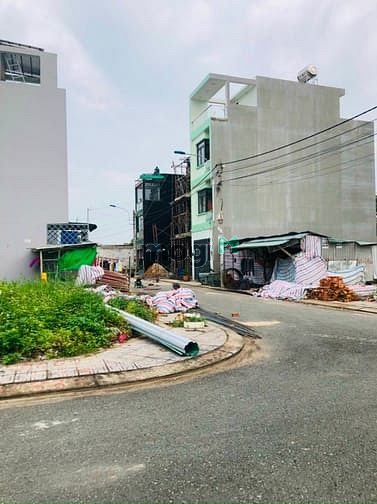 Hình ảnh Bán lô đất ngay MT đường lò lu :59m2 -đường 13m ( như hình )