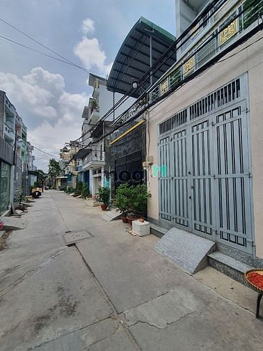 Hình ảnh Bán Gấp Nhà Lê Văn Quới Bình Tân 176m2 Chỉ 10.9Tỷ