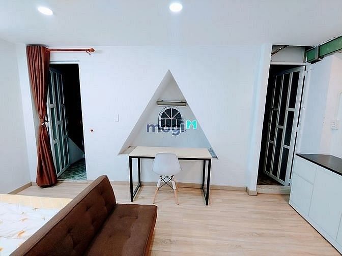 Hình ảnh Phòng Studio có ban công full nội thất, thoáng mát 65 Giải Phóng, TB