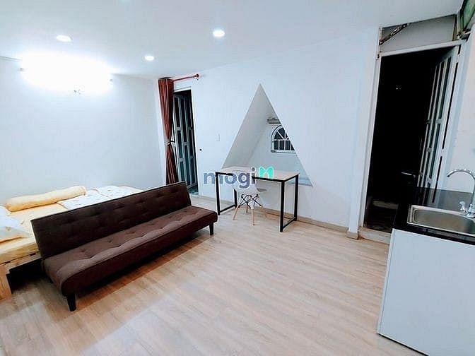 Hình ảnh Phòng Studio có ban công full nội thất, thoáng mát 65 Giải Phóng, TB