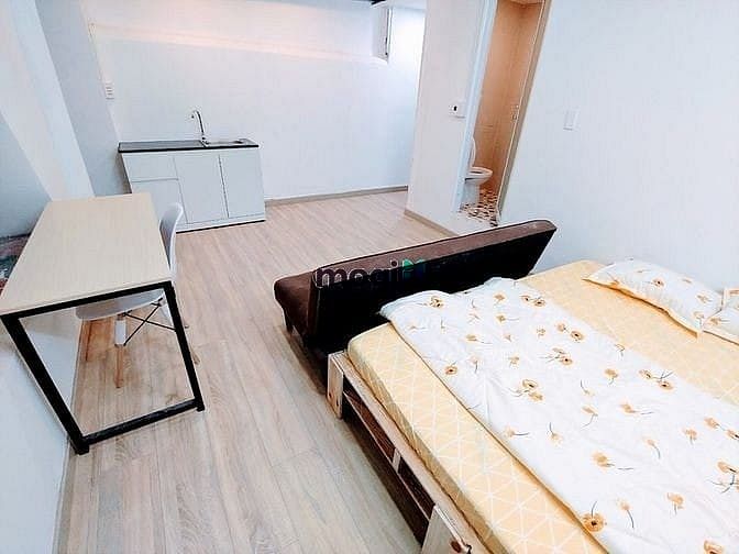 Hình ảnh Phòng Studio có ban công full nội thất, thoáng mát 65 Giải Phóng, TB