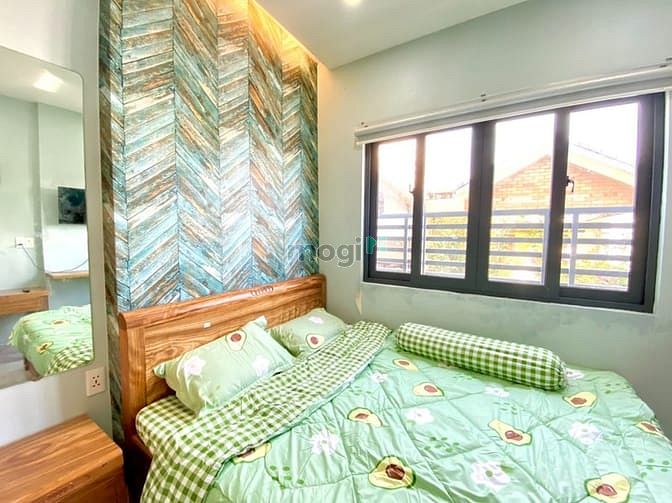 Hình ảnh Studio cửa sổ - full NT- CMT8- Q10 - Thang máy - Sát vòng xoay Dân chủ