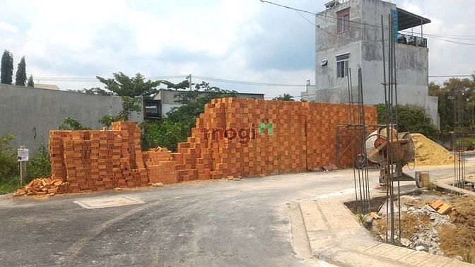 Hình ảnh Lô góc 125m2,TP.Thủ Đức-Q.9,KDC an ninh, đường XH, SH.Giá 28,1 T/m2