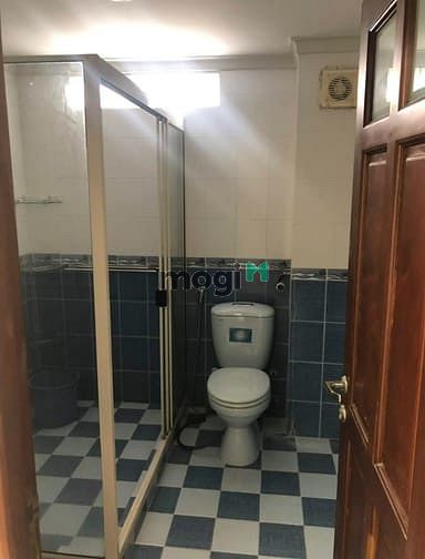 Hình ảnh Phòng đẹp 50m² có ban công Lý Thường Kiệt