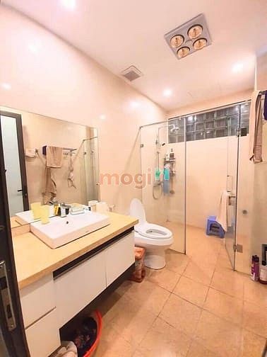 Hình ảnh Bán gấp nhà Nguyễn Ngọc Nại, 15m ra mặt phố, sang đẹp ở ngay