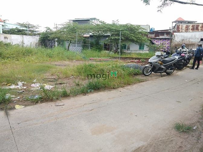 Hình ảnh Cần vốn bán nền đất 6,5x14,5m đất thổ cư gần chợ bình chánh, HCM
