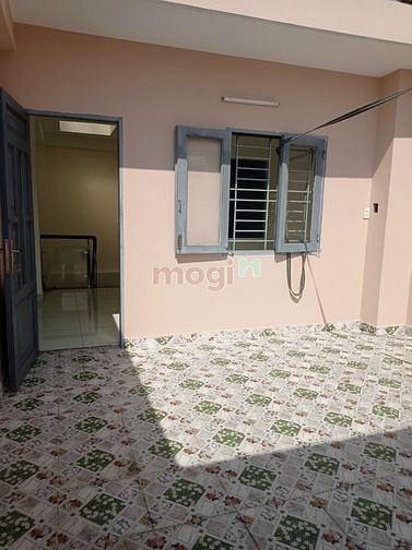Hình ảnh Cho thuê nhà HXH 1trệt 2lầu ST 5PN + 5WC