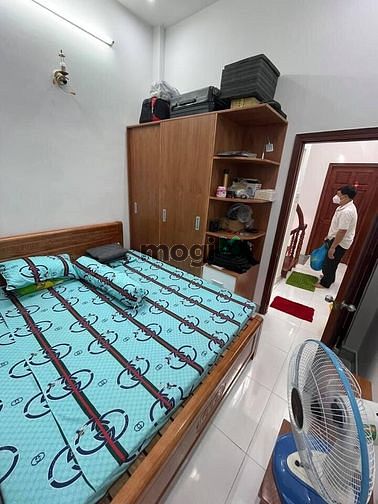 Hình ảnh Bán nhà Quận 7 sát Q4, 33m2, chỉ 3.5 tỷ