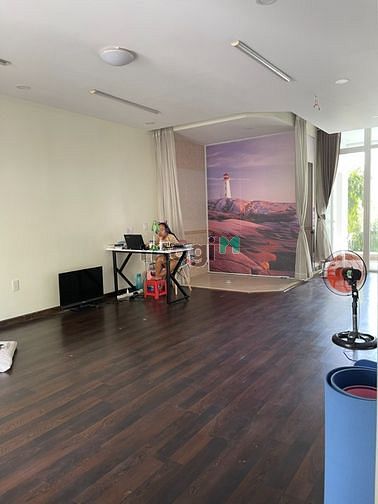 Hình ảnh Cho thuê SIÊU Biệt Thự Sân Vườn: DTSD 1000m2: