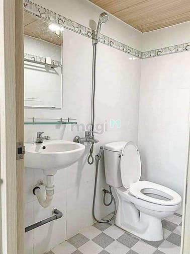 Hình ảnh Phòng trọ Huỳnh Văn Nghệ Tân Bình, có gác