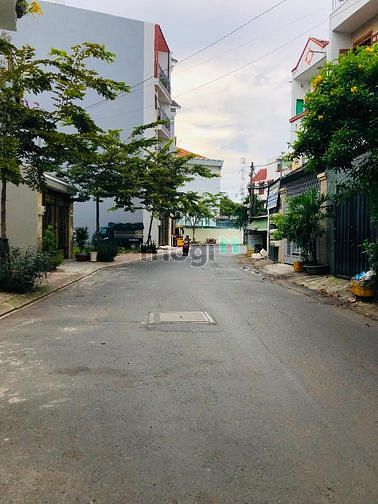 Hình ảnh Đất p.hiệp Phú-ngay Vincom Q9.Dt:91m2(4x23) khu sầm uất