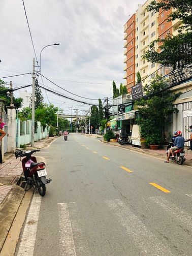 Hình ảnh Đất p.hiệp Phú-ngay Vincom Q9.Dt:91m2(4x23) khu sầm uất