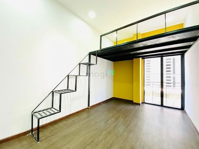 Hình ảnh Mb6623 nạp rút nhanh chóng mini có gác có ban công ngay trung tâm bình thạnh