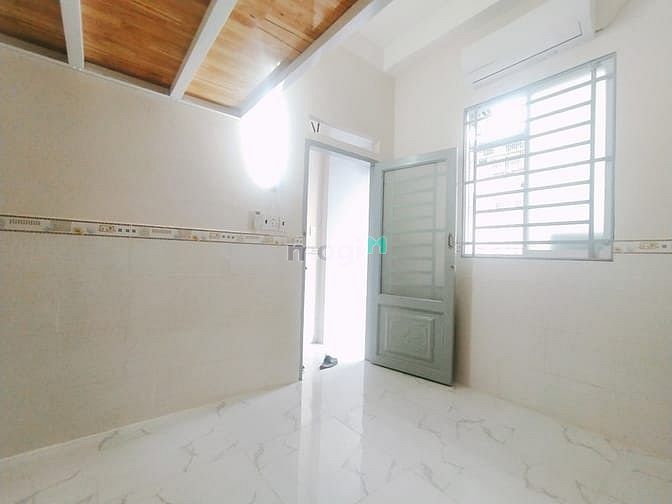 Hình ảnh Phòng gác lửng, bancol thoáng mát Độc Lập Quận Tân Phú chỉ 3tr5
